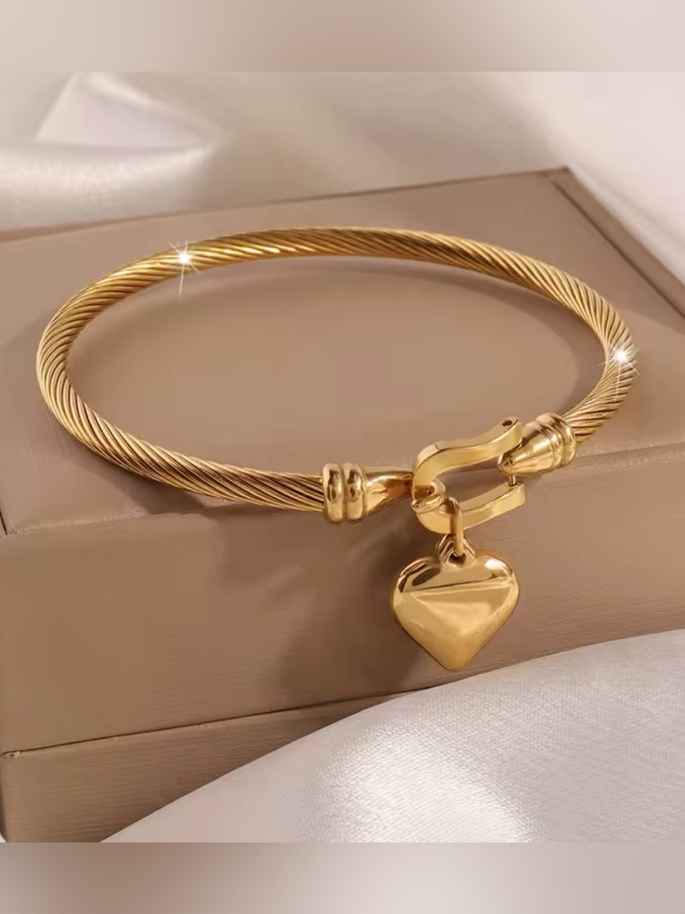 Gold Heart Bangle Bracelet - Women's Jewelry